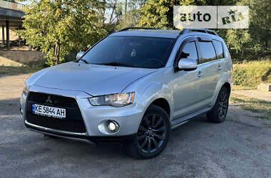 Внедорожник / Кроссовер Mitsubishi Outlander 2011 в Днепре