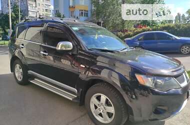 Позашляховик / Кросовер Mitsubishi Outlander 2008 в Києві