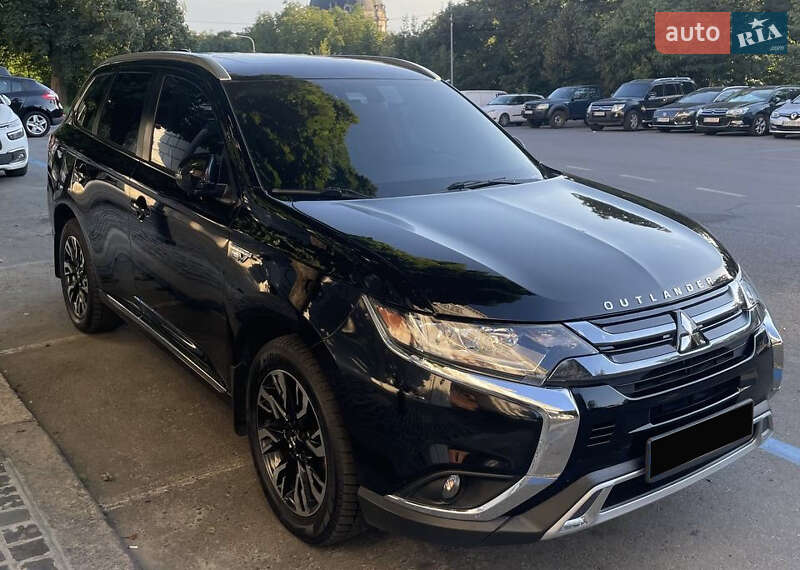 Mitsubishi Outlander 2018