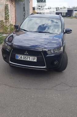 Позашляховик / Кросовер Mitsubishi Outlander 2011 в Черкасах