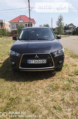 Внедорожник / Кроссовер Mitsubishi Outlander 2011 в Одессе