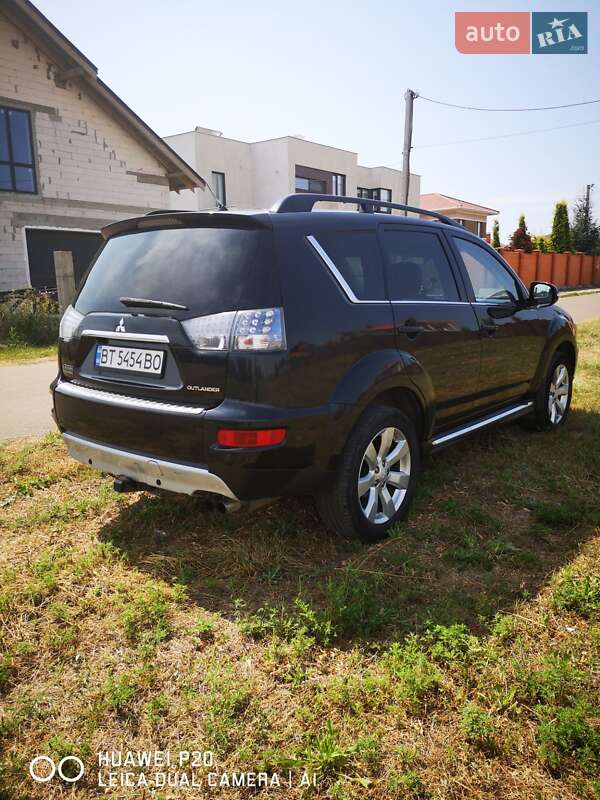 Позашляховик / Кросовер Mitsubishi Outlander 2011 в Одесі