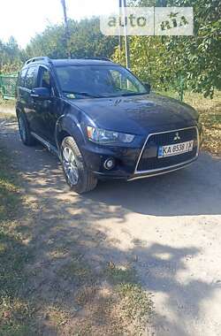 Внедорожник / Кроссовер Mitsubishi Outlander 2010 в Хмельницком