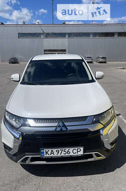 Позашляховик / Кросовер Mitsubishi Outlander 2021 в Кропивницькому