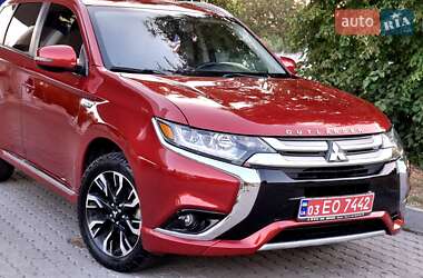 Позашляховик / Кросовер Mitsubishi Outlander 2018 в Вінниці