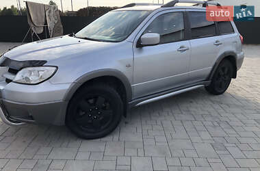 Внедорожник / Кроссовер Mitsubishi Outlander 2006 в Брошневе-Осаде