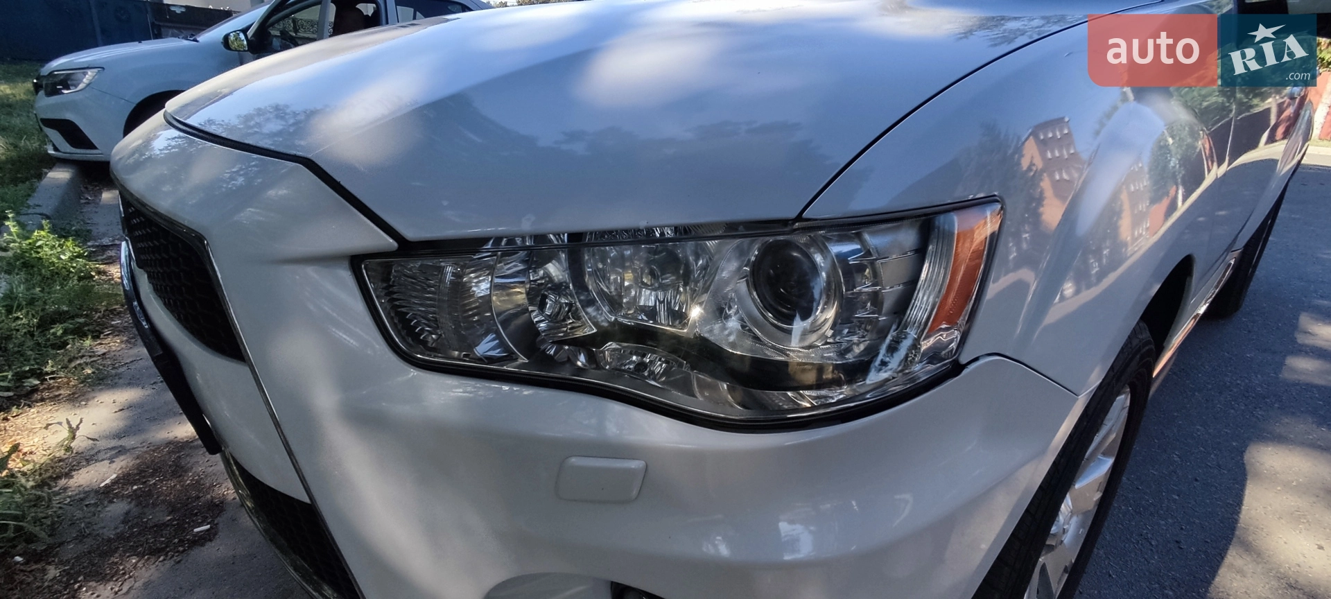 2011 Mitsubishi Outlander - мініатюра 4