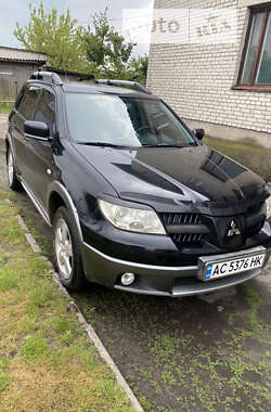 Внедорожник / Кроссовер Mitsubishi Outlander 2006 в Шацке