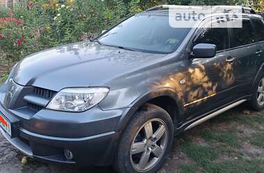 Позашляховик / Кросовер Mitsubishi Outlander 2008 в Києві