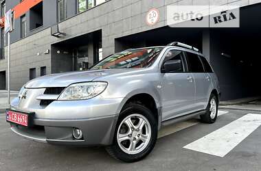 Позашляховик / Кросовер Mitsubishi Outlander 2007 в Києві