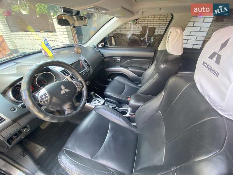 Внедорожник / Кроссовер Mitsubishi Outlander 2008 в Тернополе
