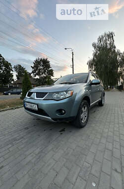 Внедорожник / Кроссовер Mitsubishi Outlander 2008 в Березному