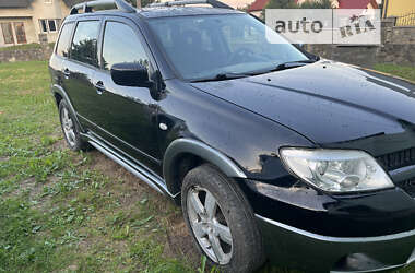 Внедорожник / Кроссовер Mitsubishi Outlander 2006 в Болехове