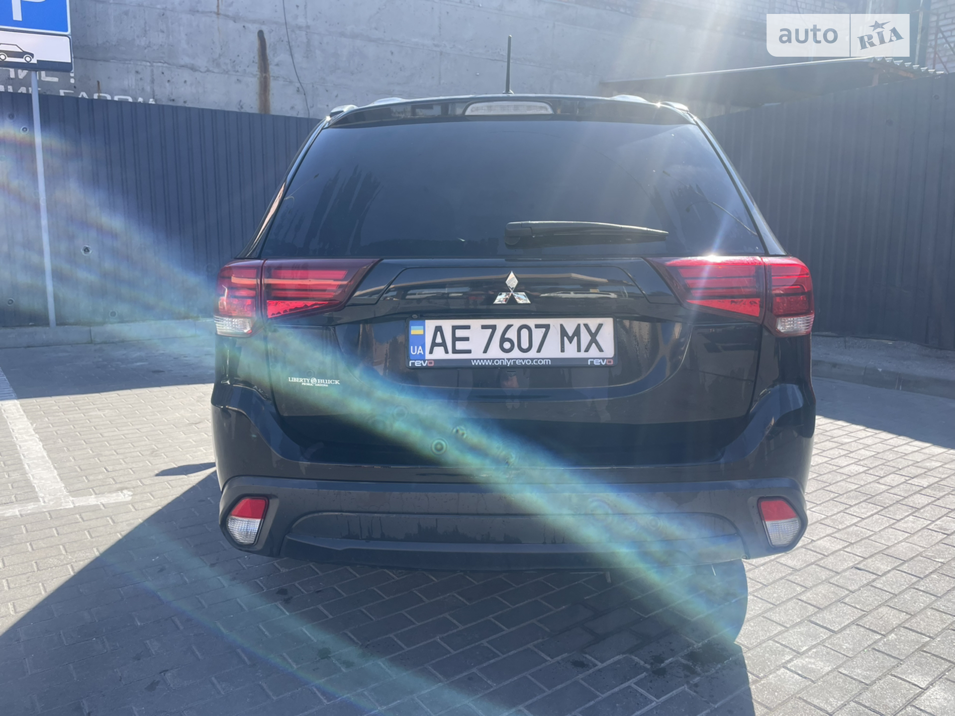 2016 Mitsubishi Outlander - мініатюра 4
