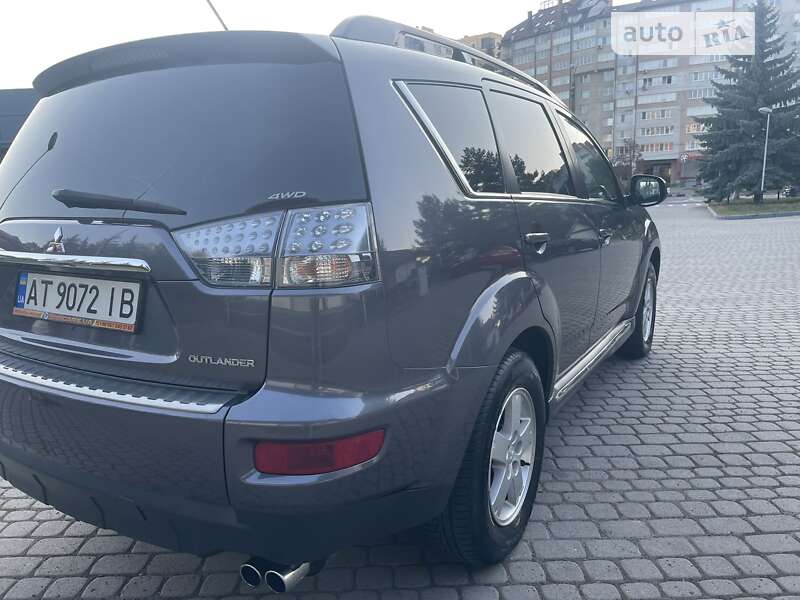 Внедорожник / Кроссовер Mitsubishi Outlander 2010 в Ивано-Франковске