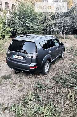 Позашляховик / Кросовер Mitsubishi Outlander 2007 в Черкасах