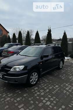 Позашляховик / Кросовер Mitsubishi Outlander 2006 в Харкові