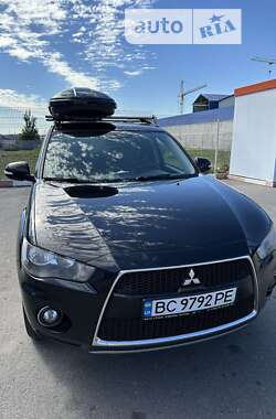 Внедорожник / Кроссовер Mitsubishi Outlander 2012 в Виннице