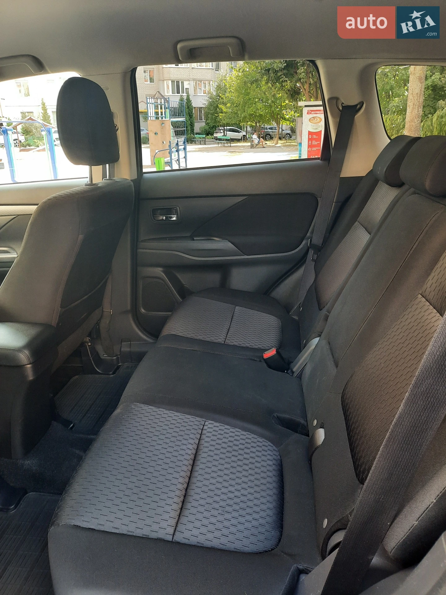 2012 Mitsubishi Outlander - мініатюра 14