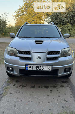 Внедорожник / Кроссовер Mitsubishi Outlander 2005 в Полтаве