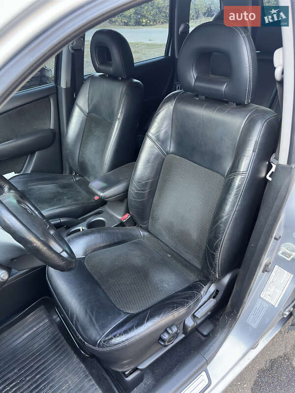 Внедорожник / Кроссовер Mitsubishi Outlander 2005 в Полтаве
