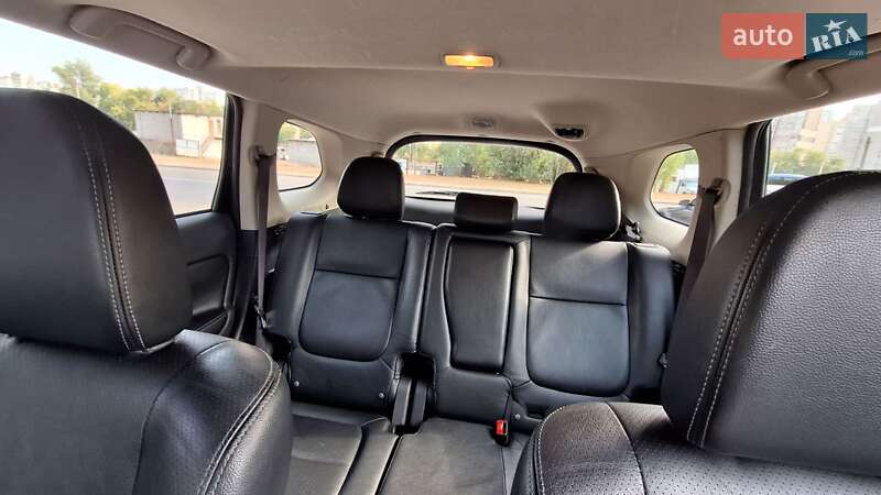 Позашляховик / Кросовер Mitsubishi Outlander 2013 в Києві фото 10 Позашляховик / Кросовер Mitsubishi Outlander 2013 в Києві