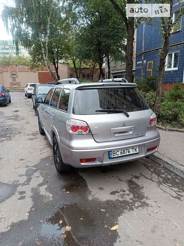 Внедорожник / Кроссовер Mitsubishi Outlander 2008 в Львове фото 6 Внедорожник / Кроссовер Mitsubishi Outlander 2008 в Львове