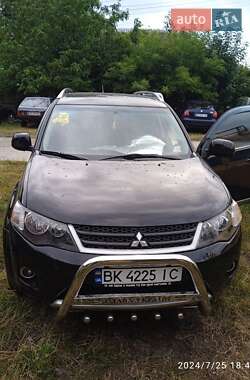 Внедорожник / Кроссовер Mitsubishi Outlander 2008 в 