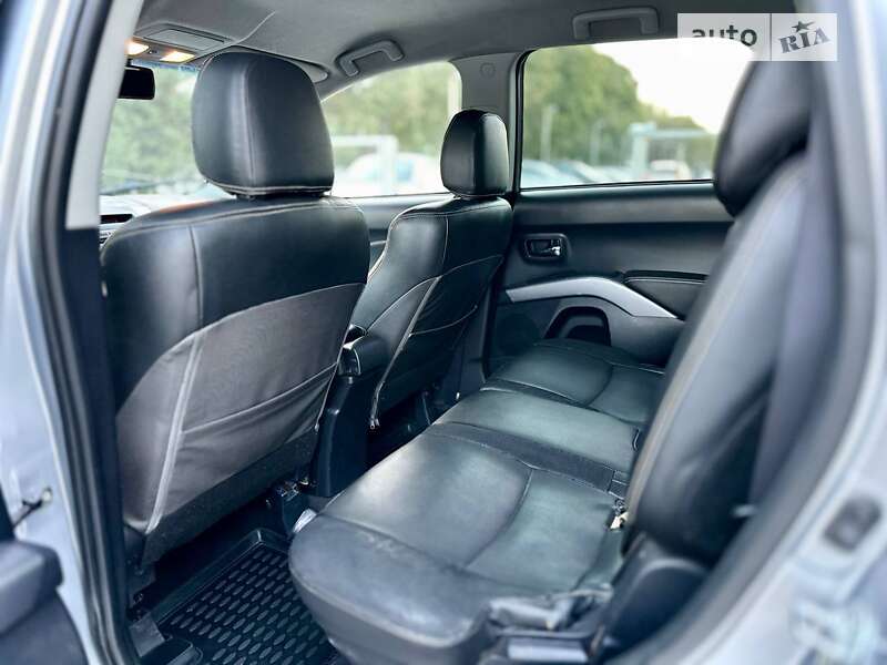 Внедорожник / Кроссовер Mitsubishi Outlander 2008 в Днепре
