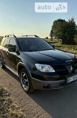 Позашляховик / Кросовер Mitsubishi Outlander 2006 в Миргороді