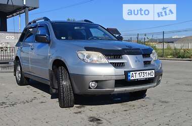 Внедорожник / Кроссовер Mitsubishi Outlander 2008 в Киеве