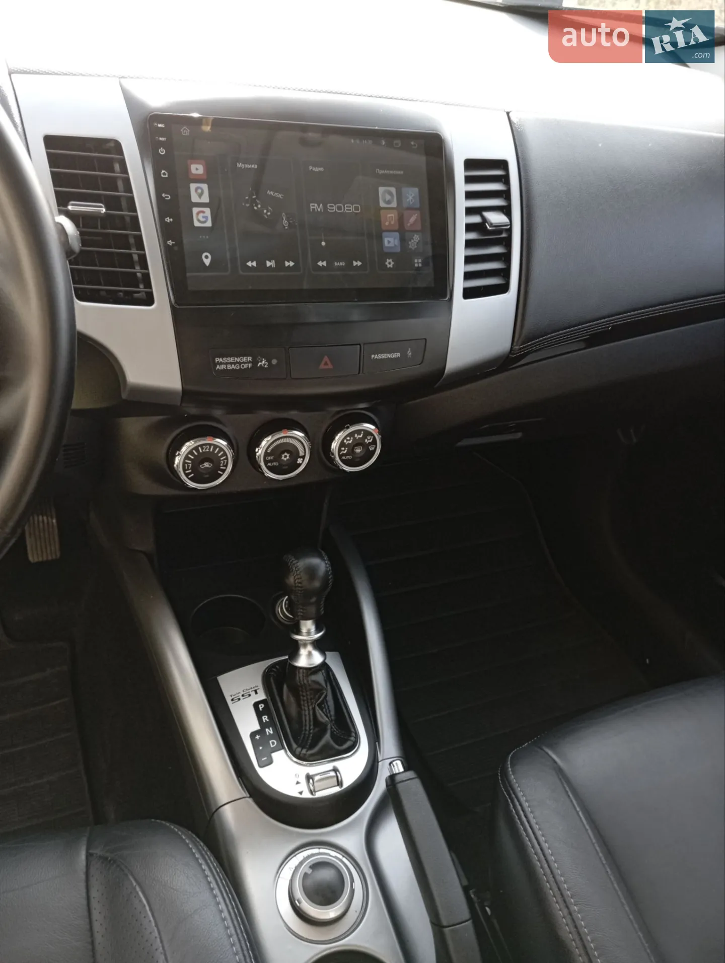 2010 Mitsubishi Outlander - мініатюра 18