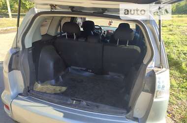 Внедорожник / Кроссовер Mitsubishi Outlander 2011 в 