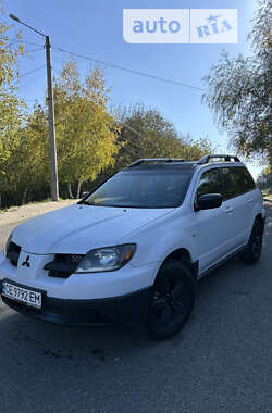 Внедорожник / Кроссовер Mitsubishi Outlander 2003 в Черновцах