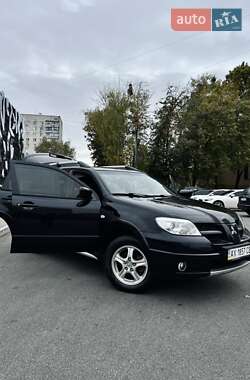 Внедорожник / Кроссовер Mitsubishi Outlander 2008 в 