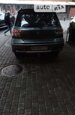 Позашляховик / Кросовер Mitsubishi Outlander 2004 в Одесі