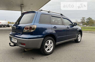 Позашляховик / Кросовер Mitsubishi Outlander 2003 в Смілі