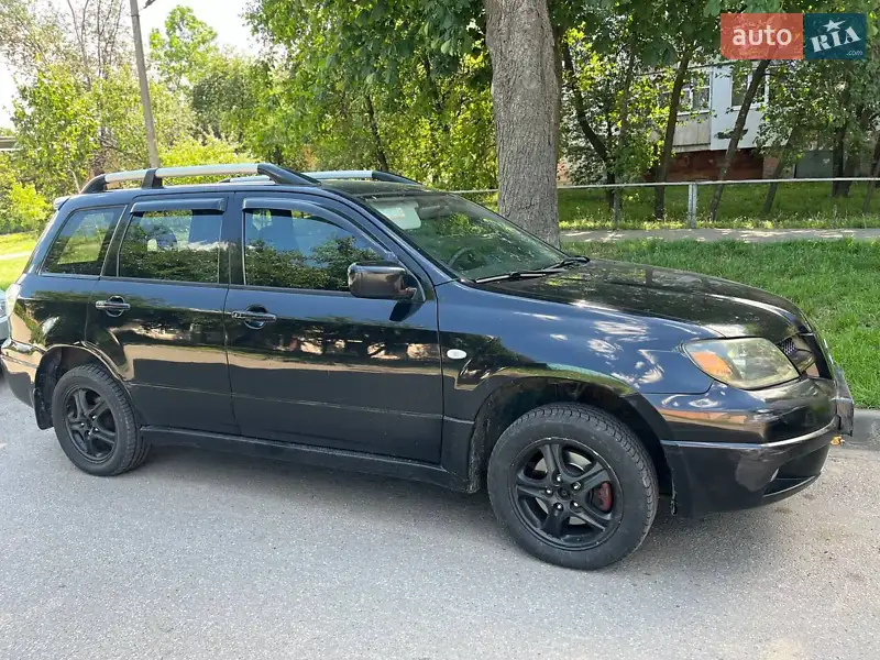 Mitsubishi Outlander