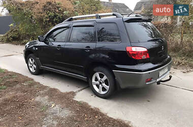 Внедорожник / Кроссовер Mitsubishi Outlander 2008 в 