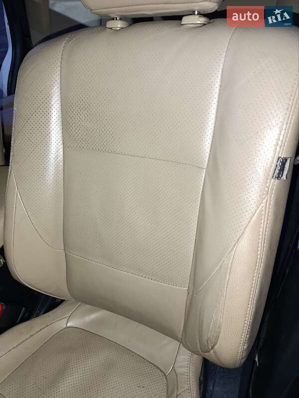 Позашляховик / Кросовер Mitsubishi Outlander 2013 в Білій Церкві