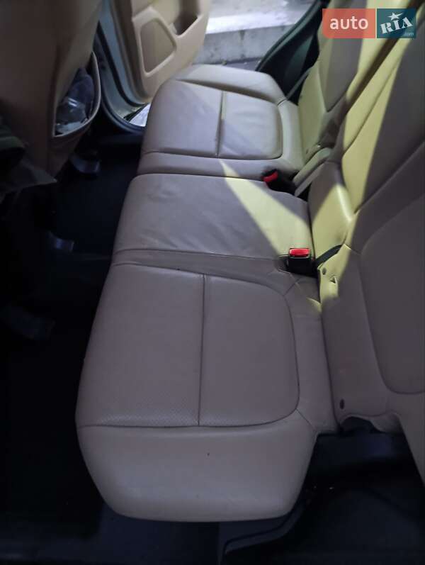 Позашляховик / Кросовер Mitsubishi Outlander 2013 в Білій Церкві