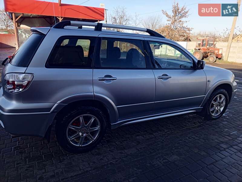 Позашляховик / Кросовер Mitsubishi Outlander 2008 в Кам'янці-Бузькій