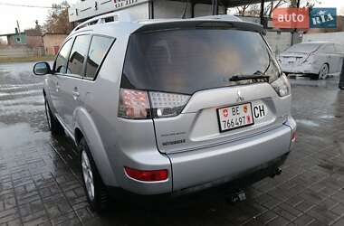 Внедорожник / Кроссовер Mitsubishi Outlander 2009 в Ровно