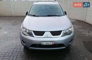 Внедорожник / Кроссовер Mitsubishi Outlander 2009 в Ровно