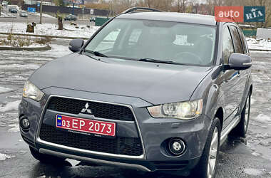 Внедорожник / Кроссовер Mitsubishi Outlander 2011 в Киеве