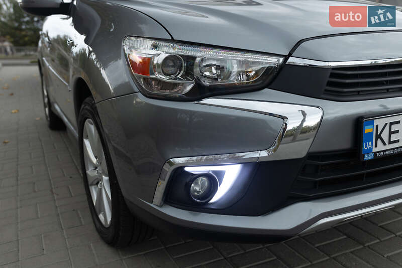 Mitsubishi Outlander 2015