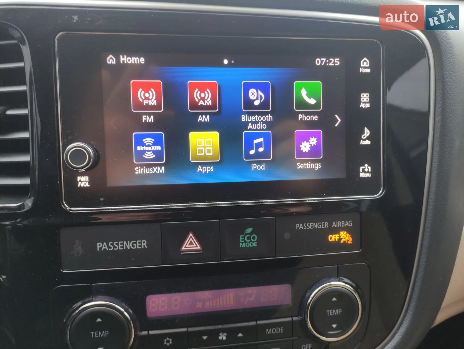 2018 Mitsubishi Outlander - мініатюра 18