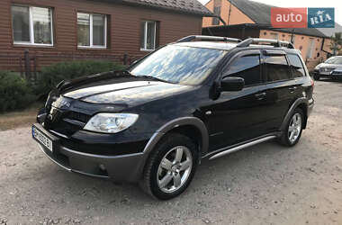 Позашляховик / Кросовер Mitsubishi Outlander 2006 в Краснопіллі