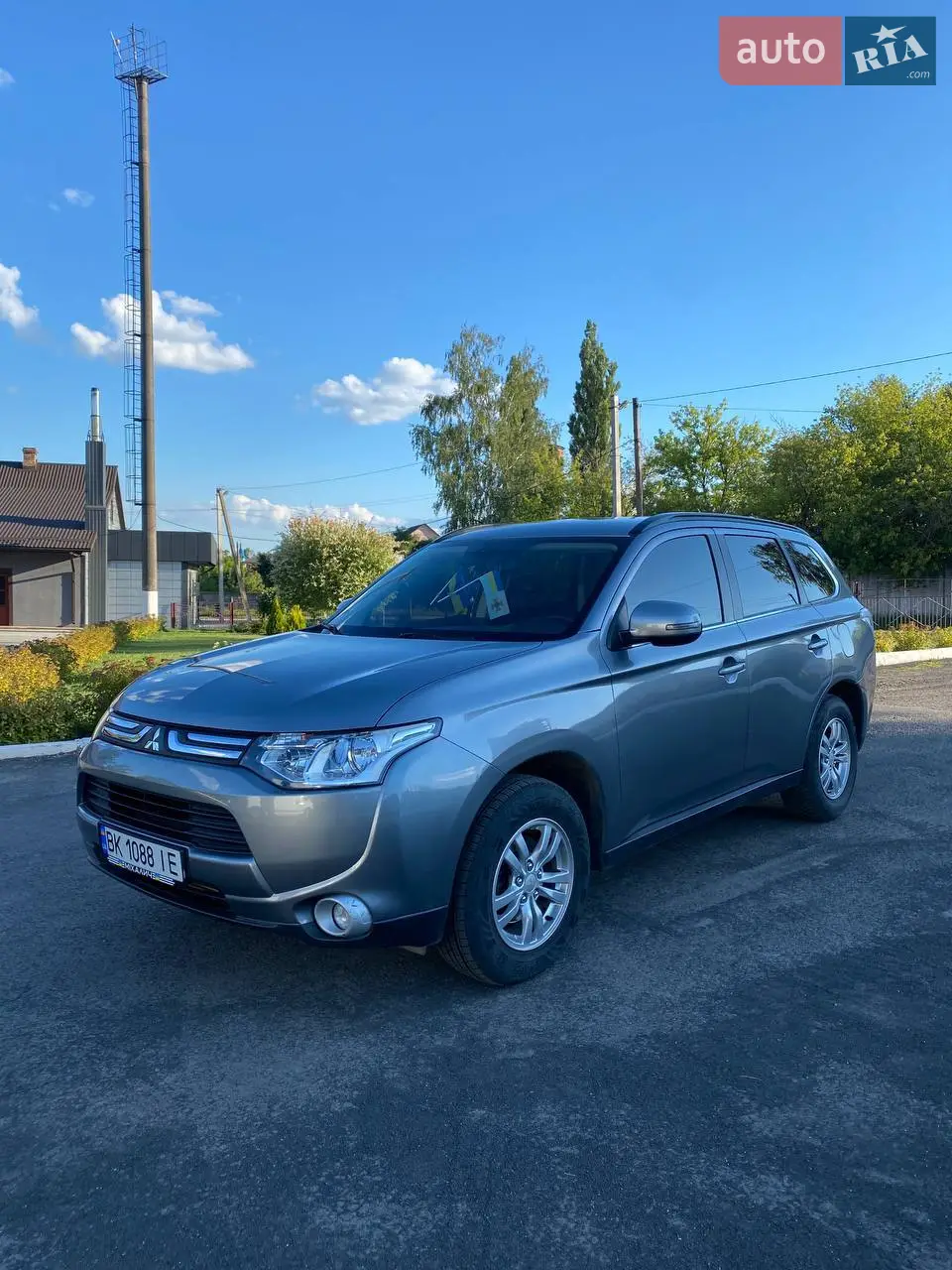 2012 Mitsubishi Outlander - мініатюра 16