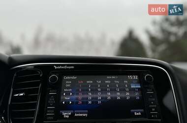 Позашляховик / Кросовер Mitsubishi Outlander 2015 в Дрогобичі